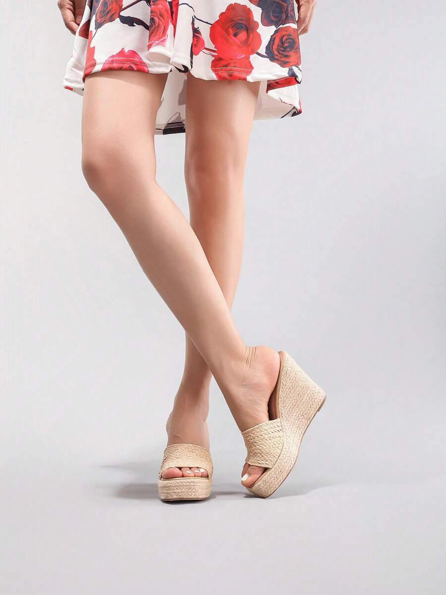 Cork Wedge Sandal - Damskie sandały na platformie z koturną,