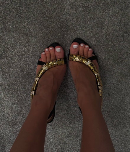 Gold Chain Sandal - Złote metalowe łańcuszki, seksowne skórzane sandały