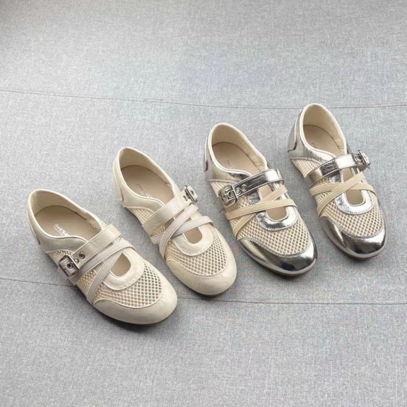 Women Shoes Store - Nowe, tkane, ażurowe sneakersy z łączonych