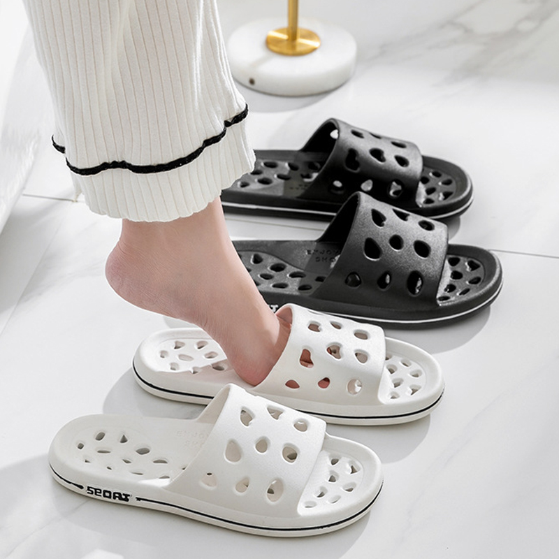 Women Shoes Size To Men - Klapki domowe damskie chmurki ażurowe letnie