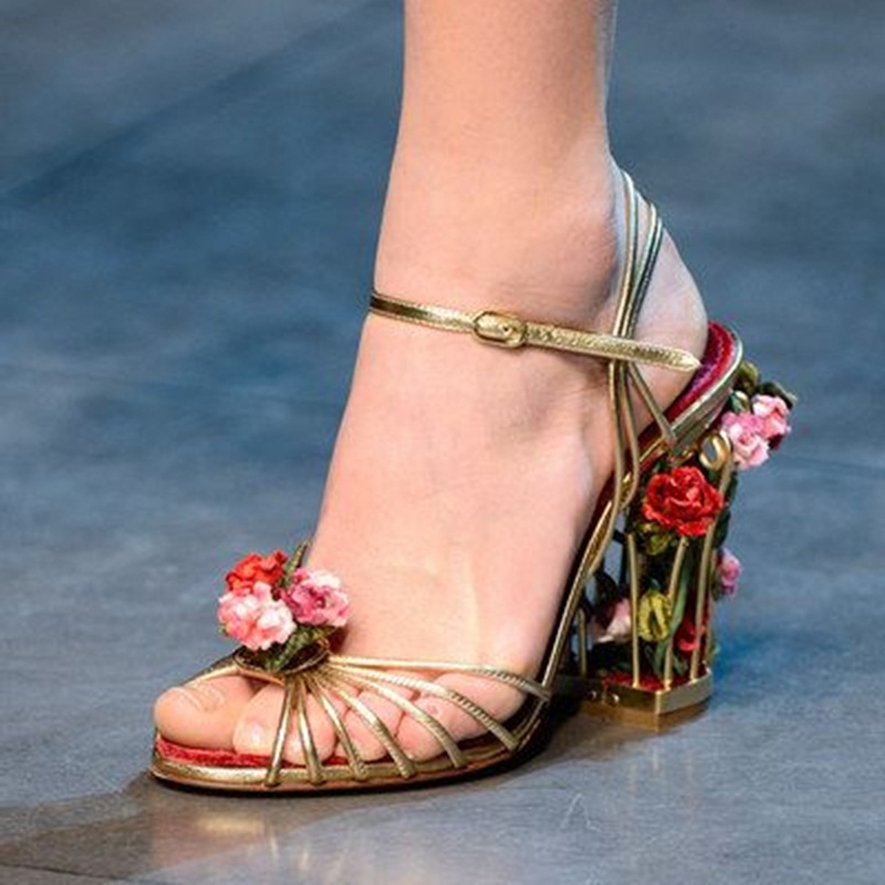 Strappy Heeled Sandals - Luksusowe sandały damskie w kształcie klatki