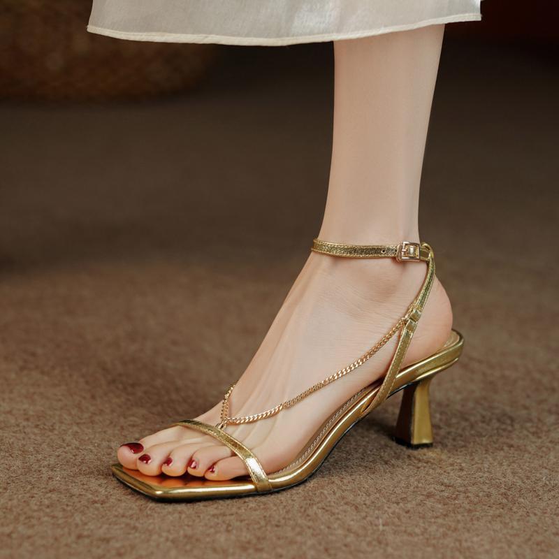 Złote modne sandały damskie, s – Gold Chain Sandal recenzja i cena