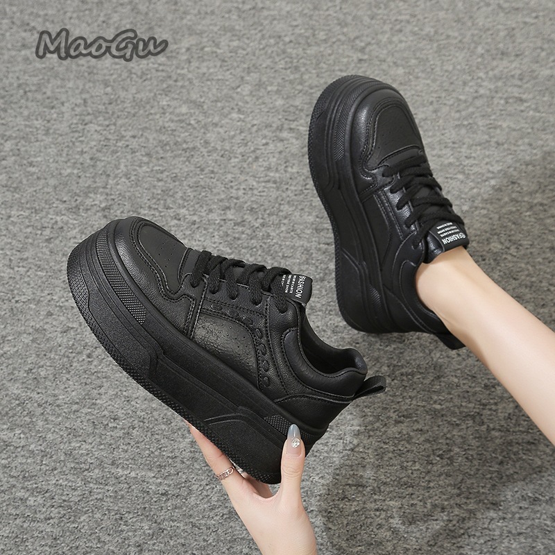 Białe sneakersy na platformie  – Women Shoes Store recenzja i cena