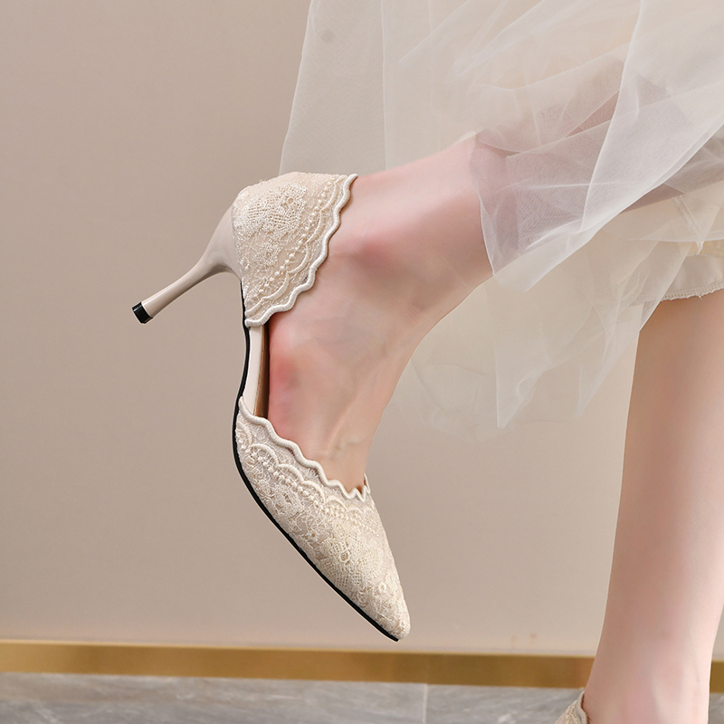 Koronkowe szpilki z ostrym nos – Women Shoes With Heels recenzja i cena