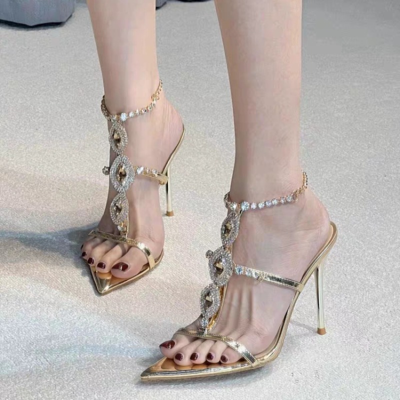 Damskie sandały luksusowe złot – Gold Chain Sandal recenzja i cena