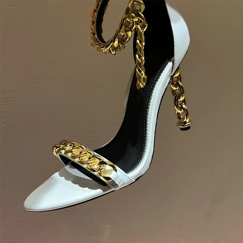Seksowne złote sandały na szpi – Gold Chain Sandal recenzja i cena